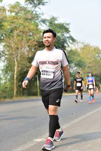 BIB: 47372
                            <button type="button" onclick="openModal(10194206)" class="btn btn-primary btn-sm float-right btn-popup" data-toggle="modal" data-target=".modal-high-quality">
                        <i class="fas fa-shopping-cart"></i> Add to Cart
                    </button>
                                            <button type="button" onclick="isThisMe(10194206, true)" class="btn btn-success btn-sm float-right btn-popup btn-isme hidden" data-toggle="tooltip" data-placement="bottom" title="นี่คือรูปของคุณใช่ไหม คลิกที่นี่เพื่อเอาเข้าอัลบั้ม">
                        <i class="fas fa-plus"></i> Add to album
                    </button>
                    <button type="button" onclick="isThisMe(10194206, false)" class="btn btn-warning btn-sm float-right btn-popup btn-isnotme hidden">
                        <i class="fas fa-ban"></i> Remove from album
                    </button>